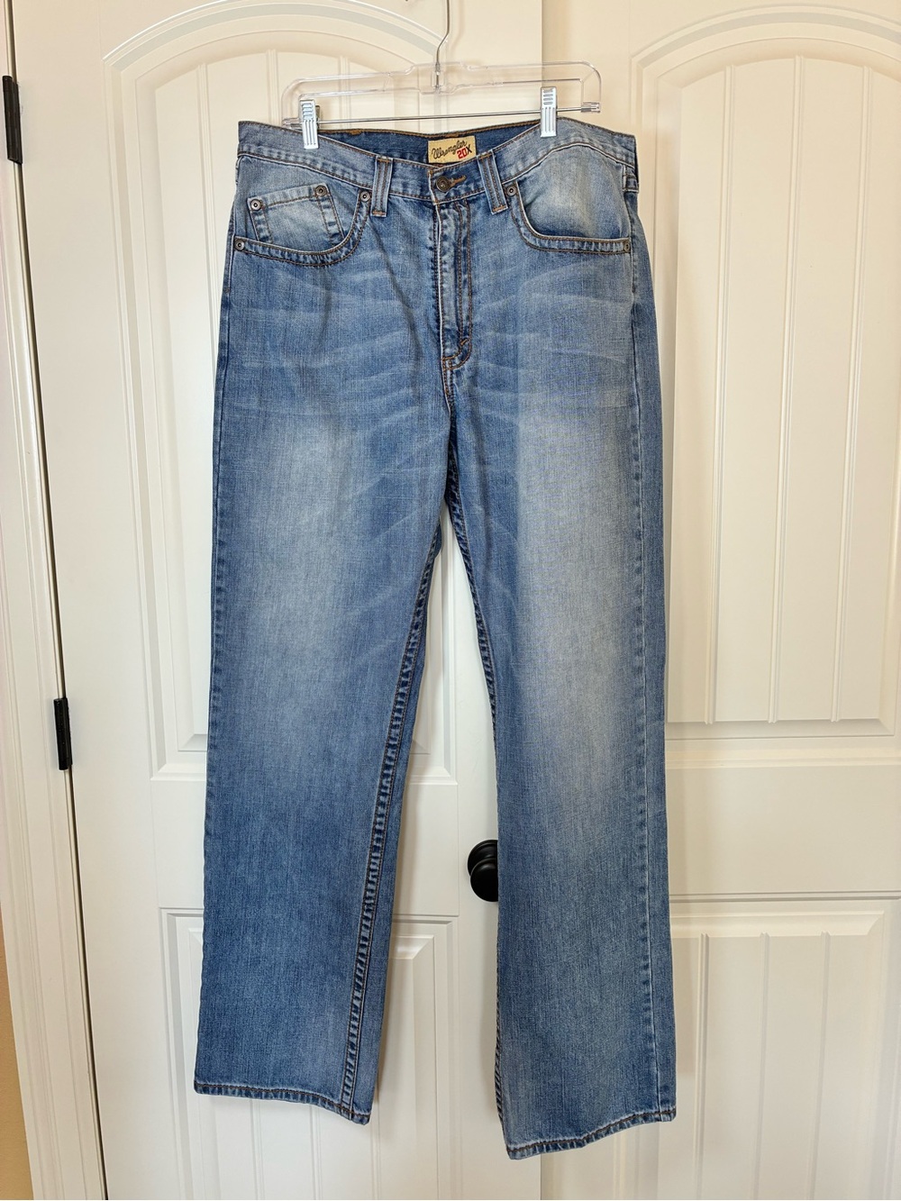 Wrangler 20X Style 33 Extreme Relaxed Blue Denim Jeans Size 33